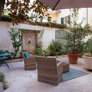 Couette-café Il Cortile Di Elisa&our Flats, Lucques